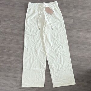 Meshki Cream Drawstring Joggers